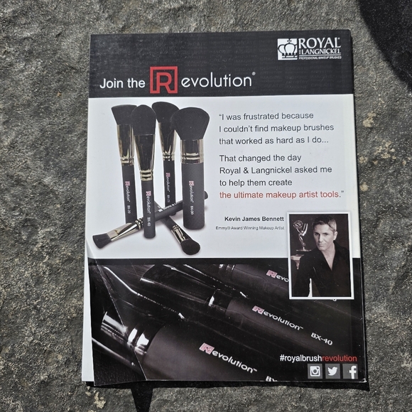 Make-Up Artist Magazine Issue #109 August/September 2014 - Picture 2 of 5